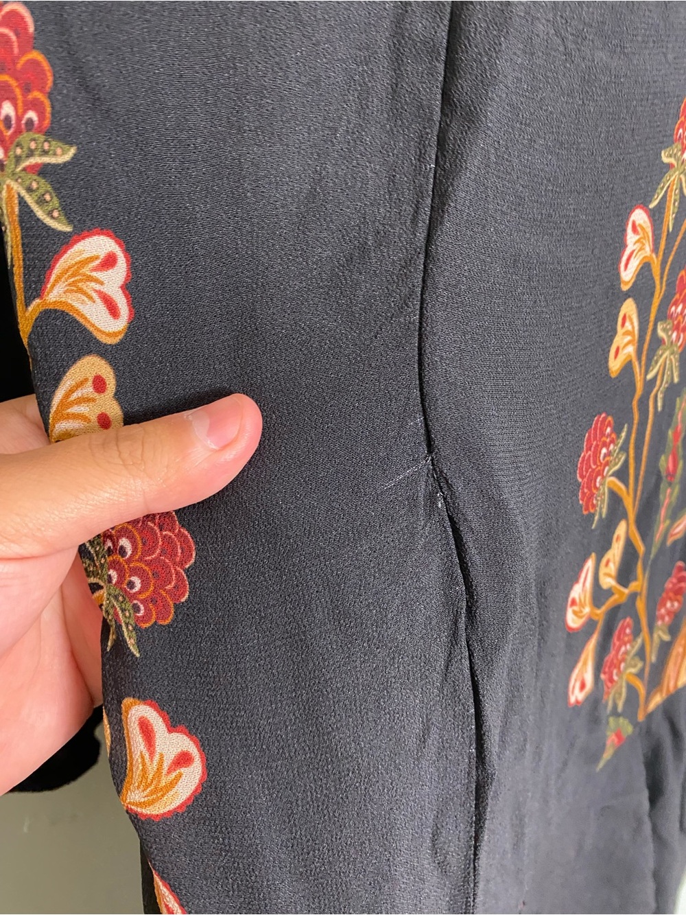 Farm Rio Berry Garden Long Sleeve Pleated Midi Dress Floral Large - Picture 7 of 8